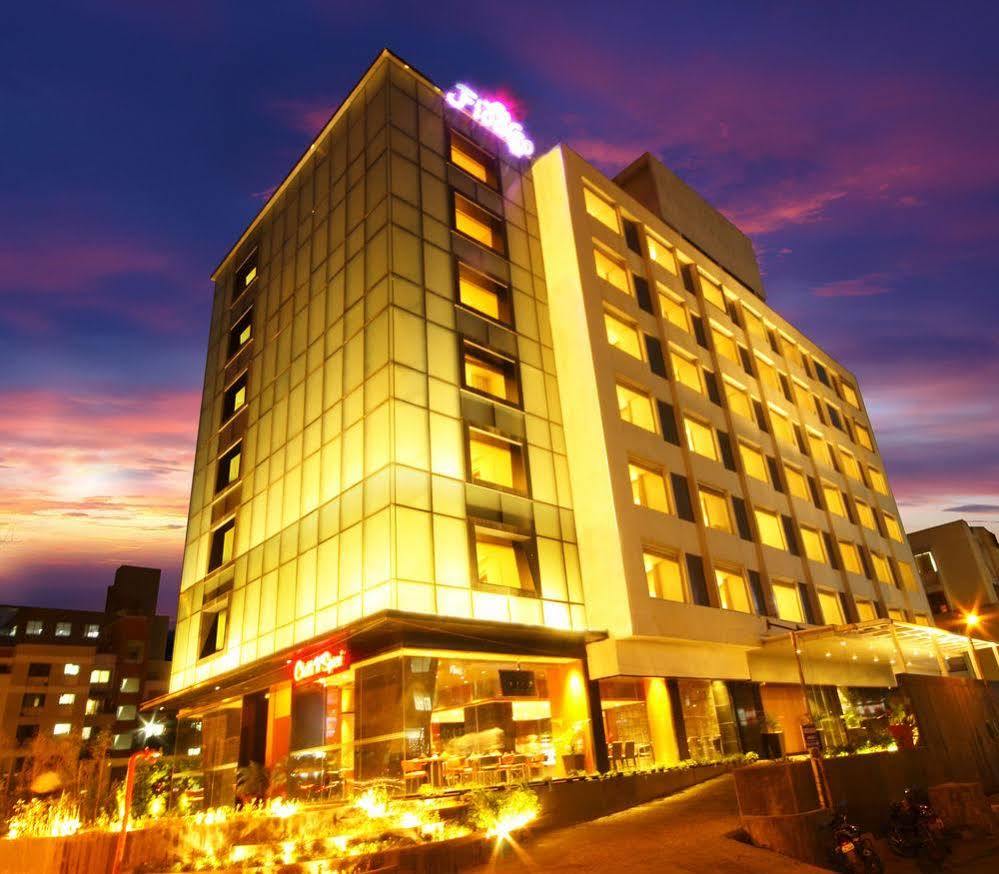 Hotel Fidalgo Pune Eksteriør bilde