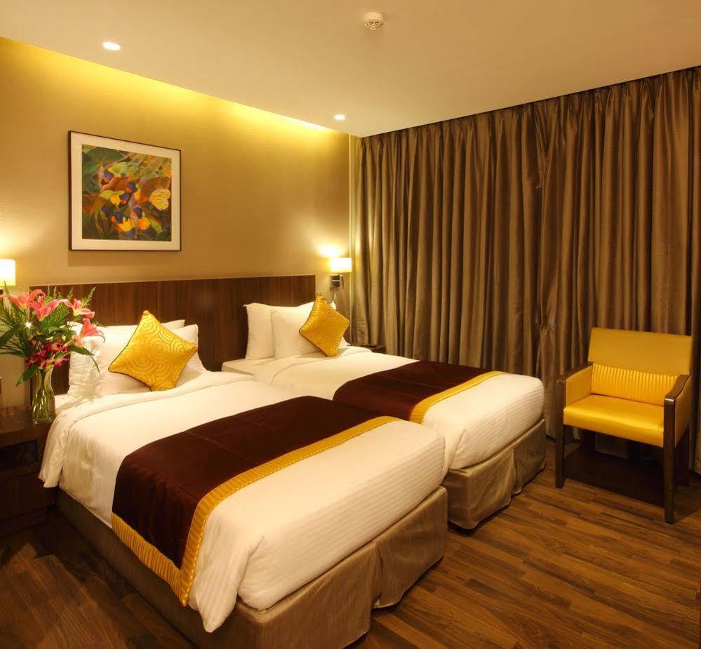 Hotel Fidalgo Pune Eksteriør bilde